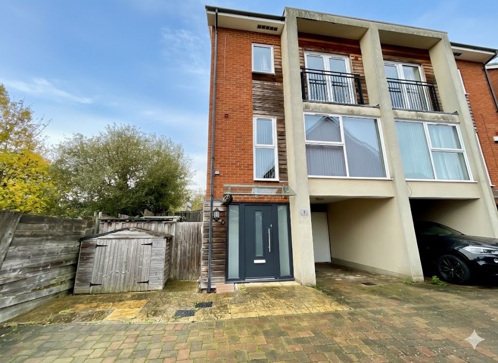 Property photo 1 of 16 4660481