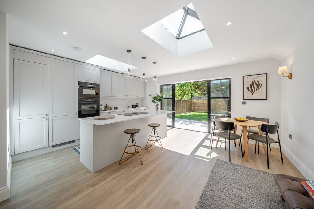 Property photo 1 of 20 Picture No. 13