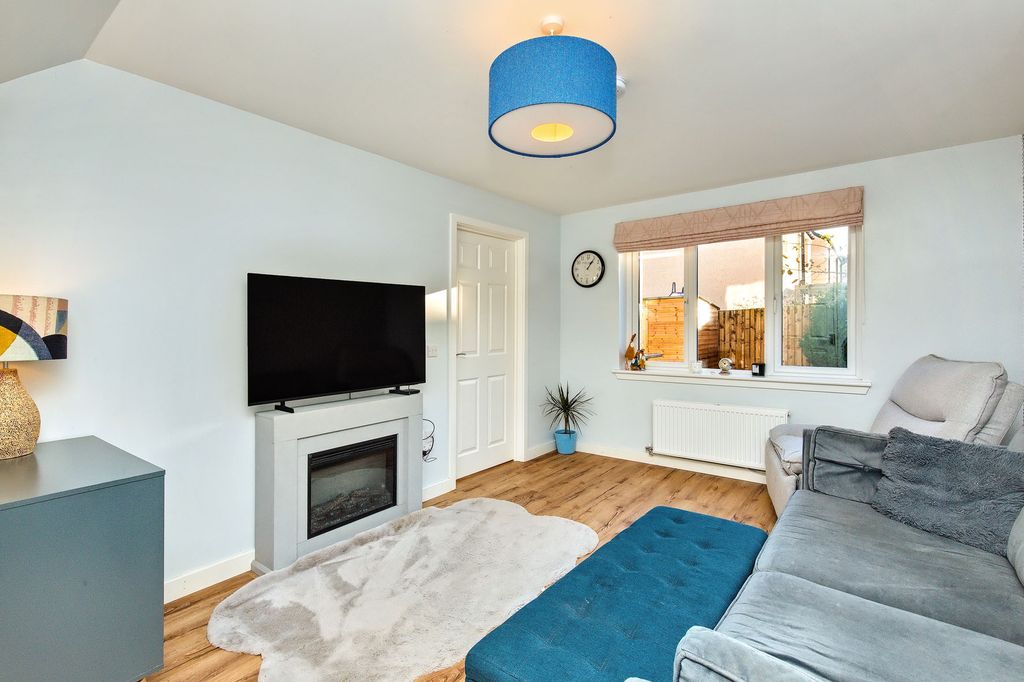 Property photo 2 of 12 Property Image 2