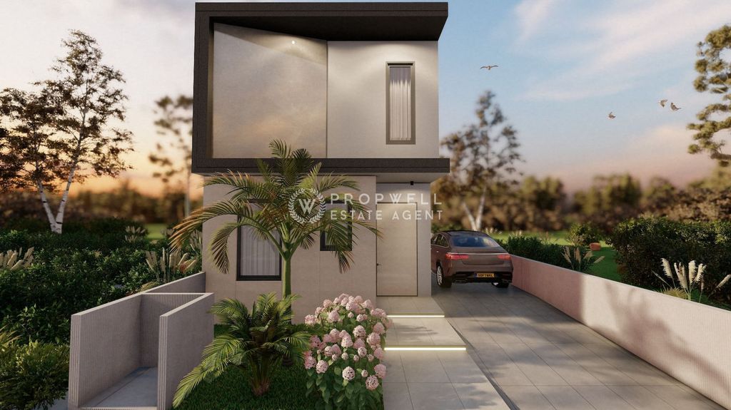 Property photo 1 of 3