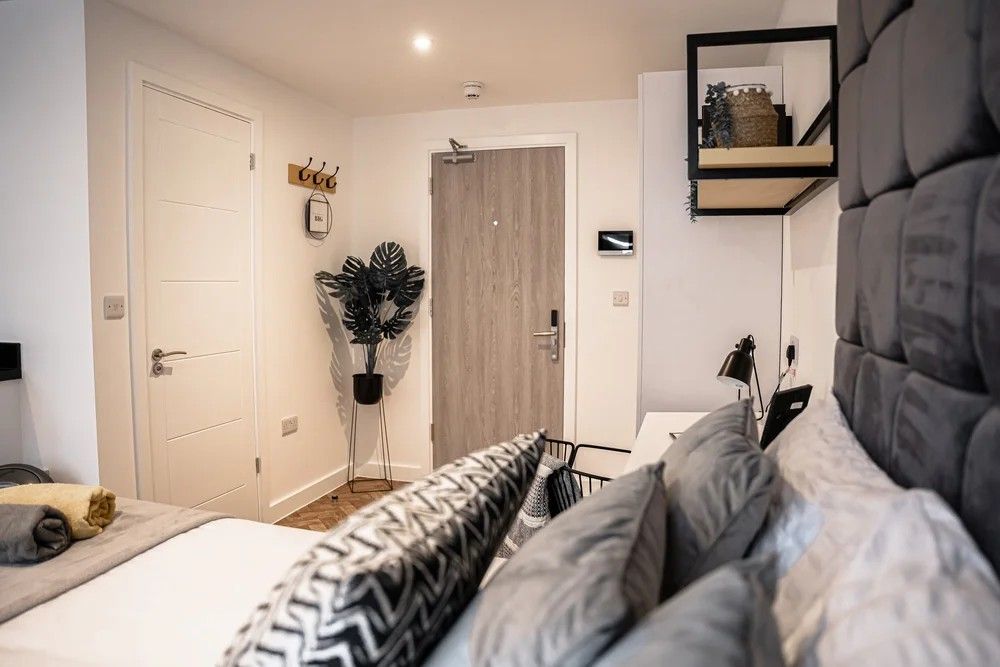 Property photo 3 of 7