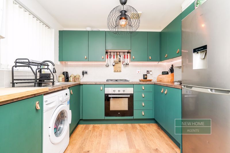 Property photo 2 of 19 Photo 8