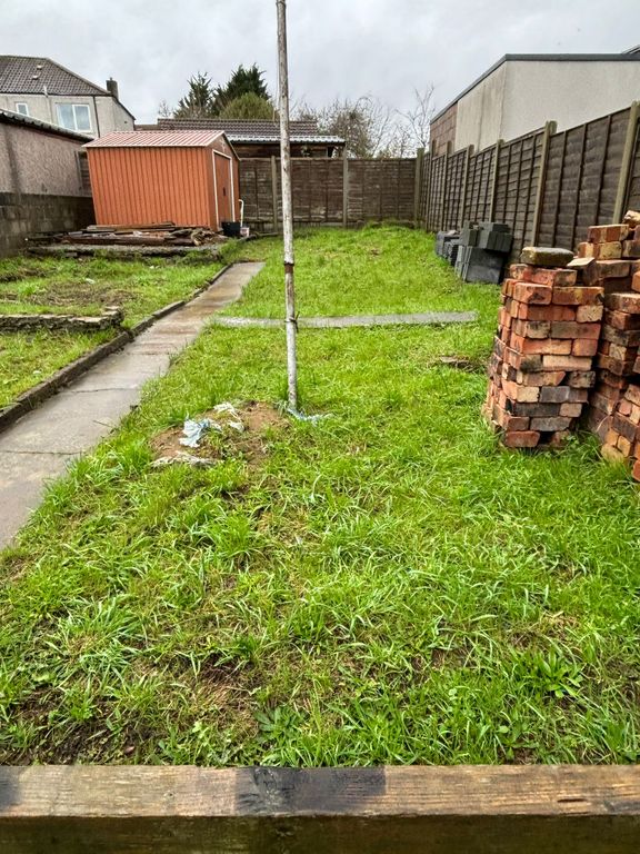 Property photo 3 of 16 Photo 2