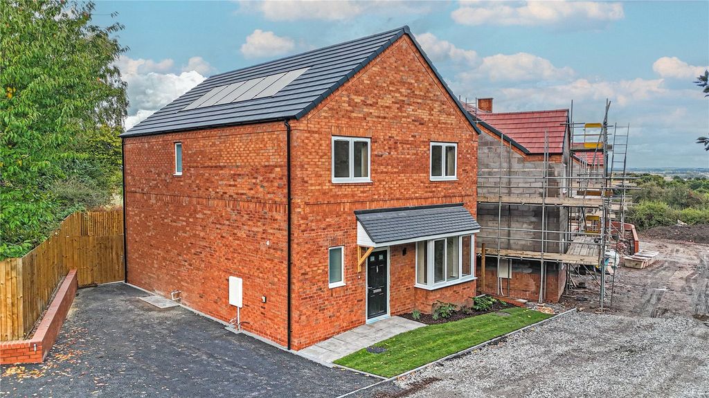 Property photo 1 of 12 Picture No. 05