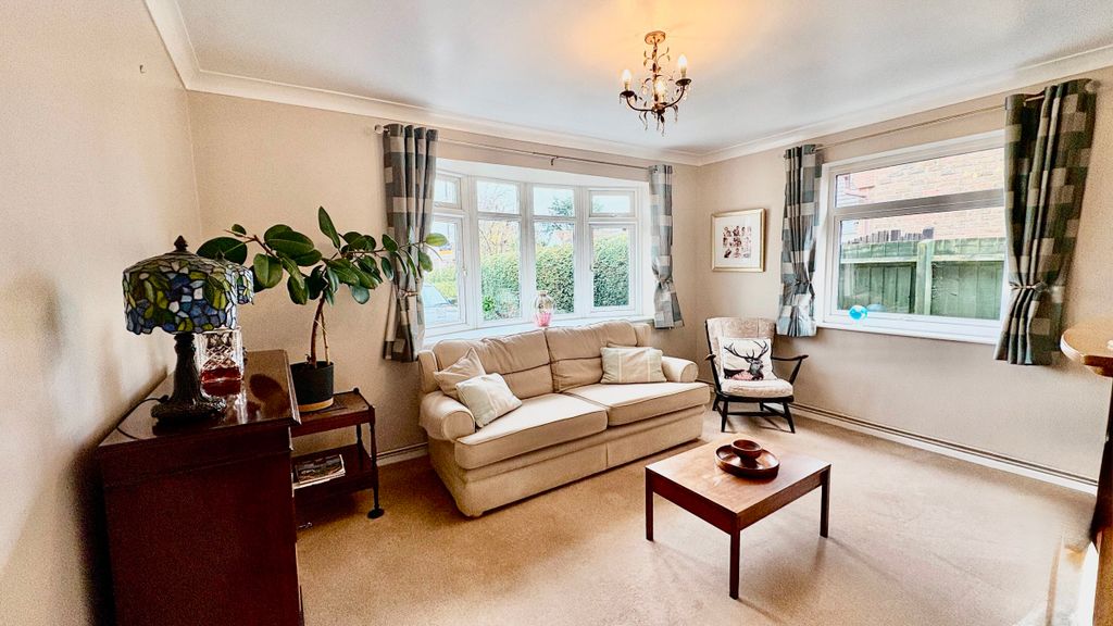 Property photo 2 of 16