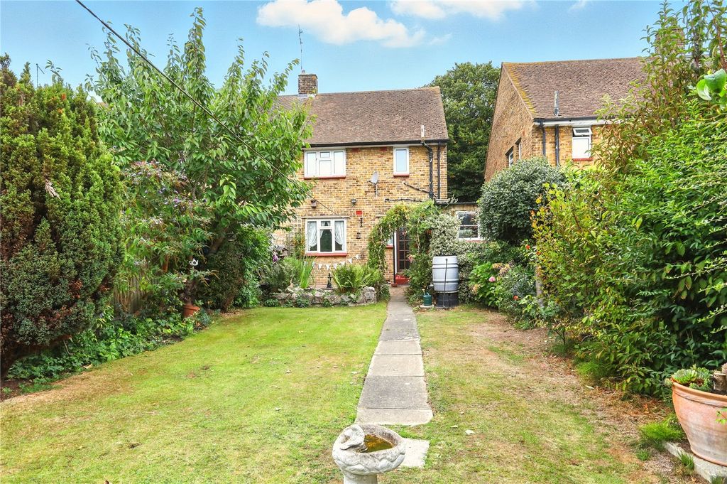 Property photo 3 of 11 Picture No. 17