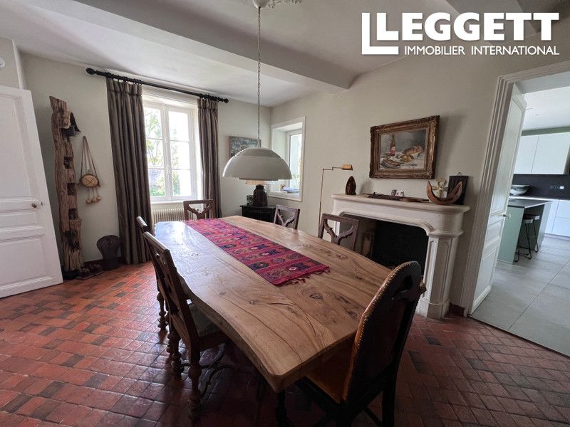 Property photo 3 of 10