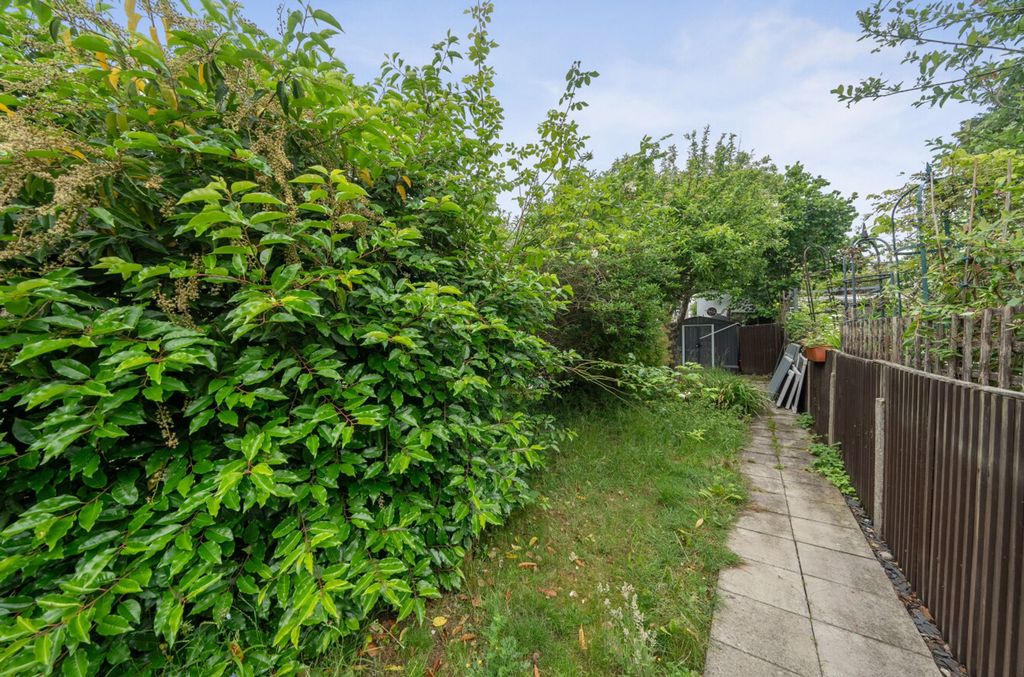 Property photo 2 of 19 1478139-2-6A2Bcc3...