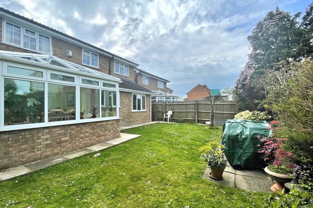 Property photo 2 of 22