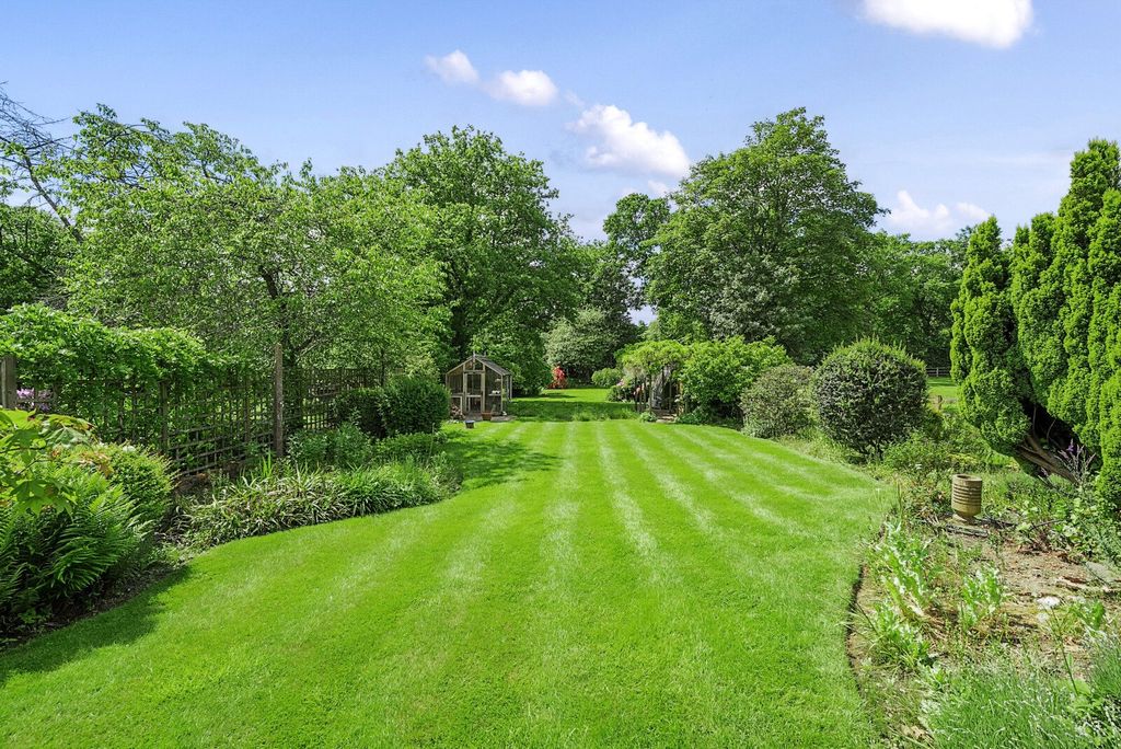 Property photo 2 of 27 Picture No. 06
