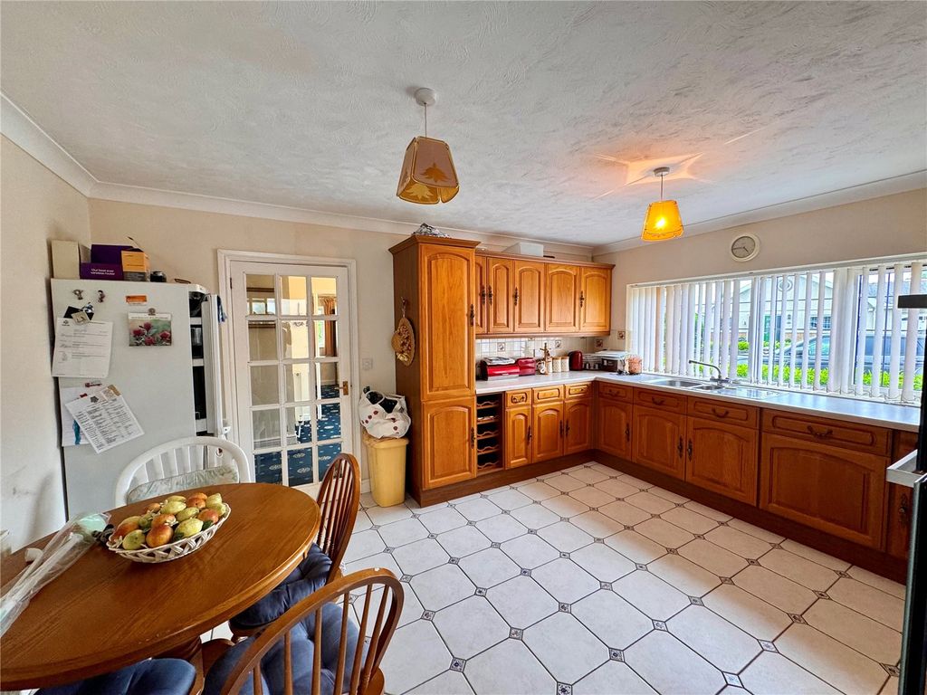 Property photo 2 of 23 Picture No. 22