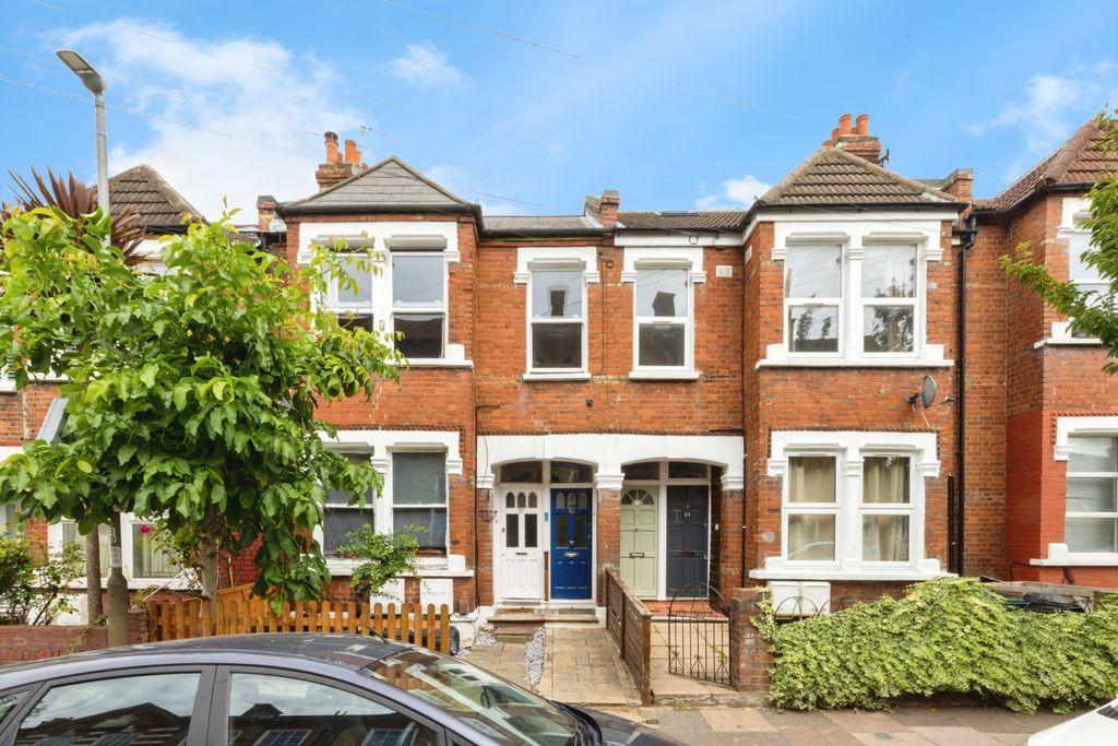 Property photo 1 of 16 Approach
