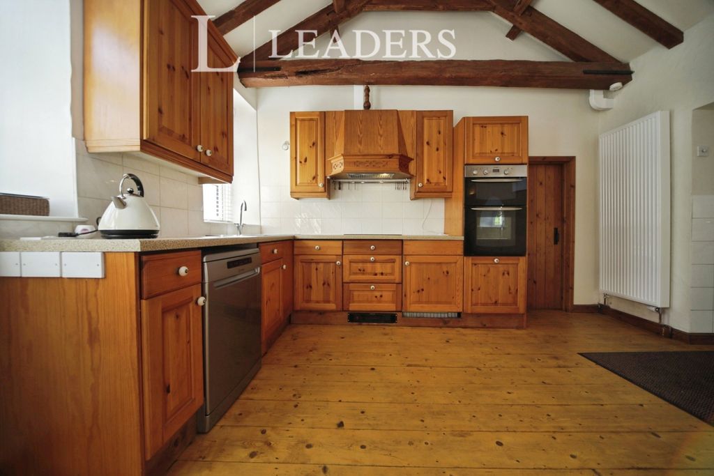 Property photo 3 of 12 Pbox-Img.Jpg
