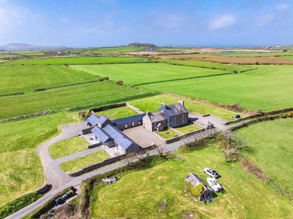 Additional image 5 of 5 bed farmhouse for saleSt Davids SA62