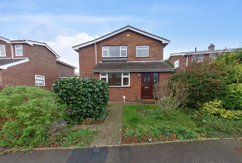 Property photo 1 of 22 Front