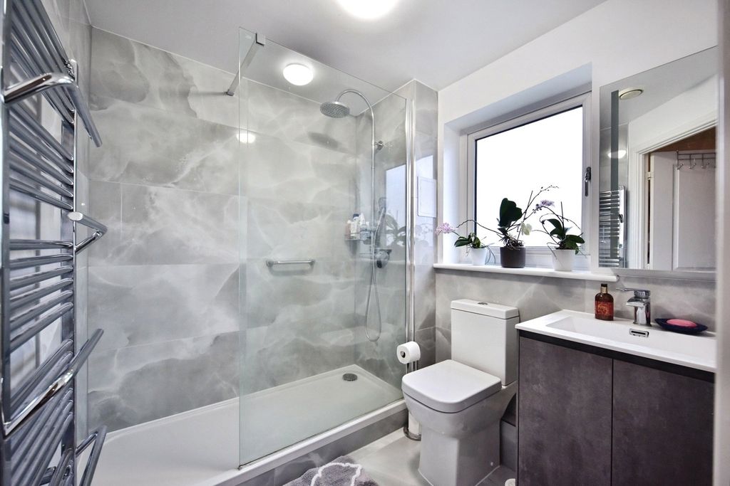 Property photo 3 of 19 Pbox-Img.Jpg