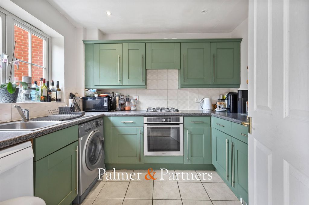Property photo 2 of 17 Picture No. 08