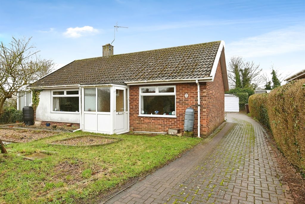 Property photo 3 of 15