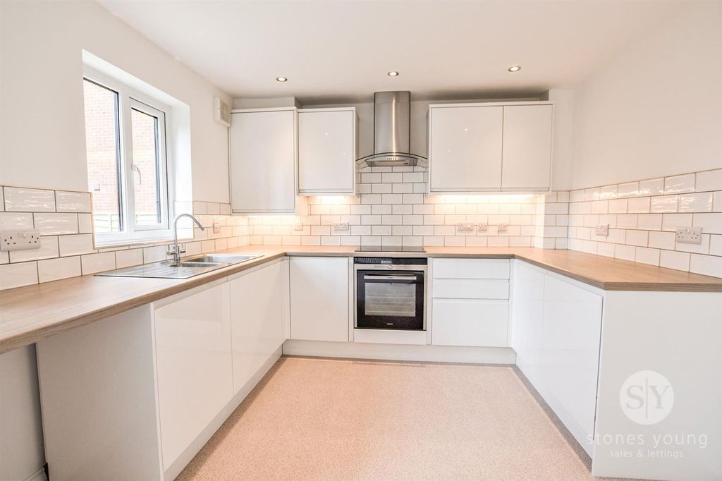 Property photo 3 of 12 Dsc_0469 (3).Jpg