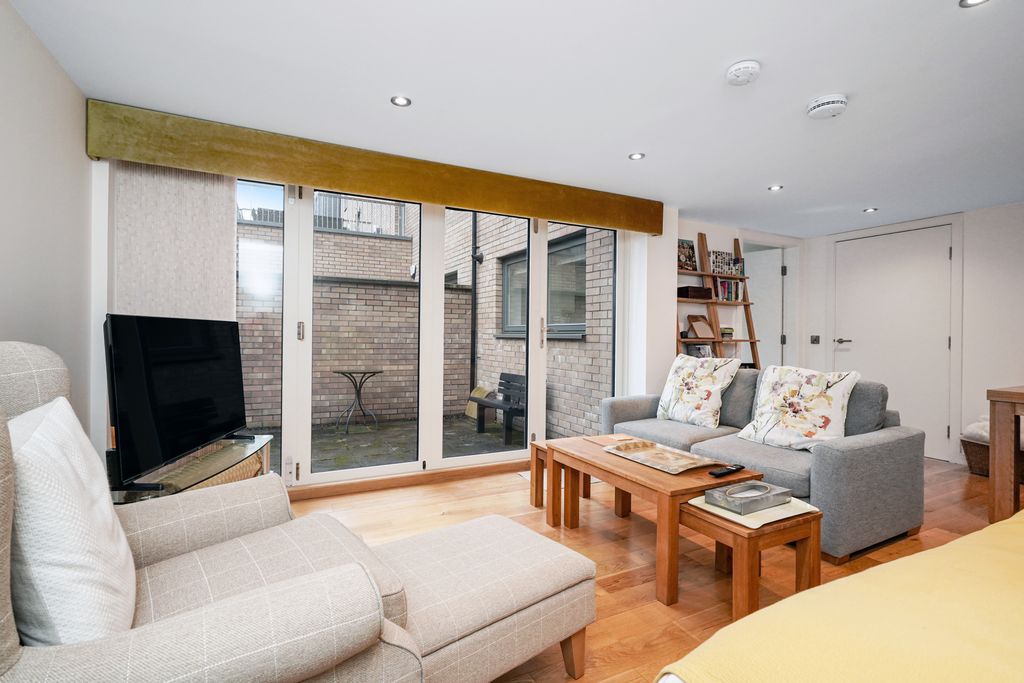 Property photo 1 of 12 Primary Property Image