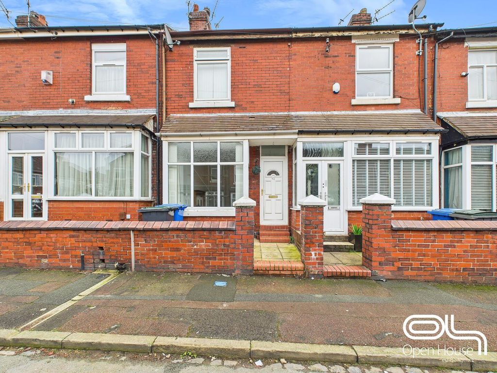 Property photo 1 of 9 Front (Exterior)