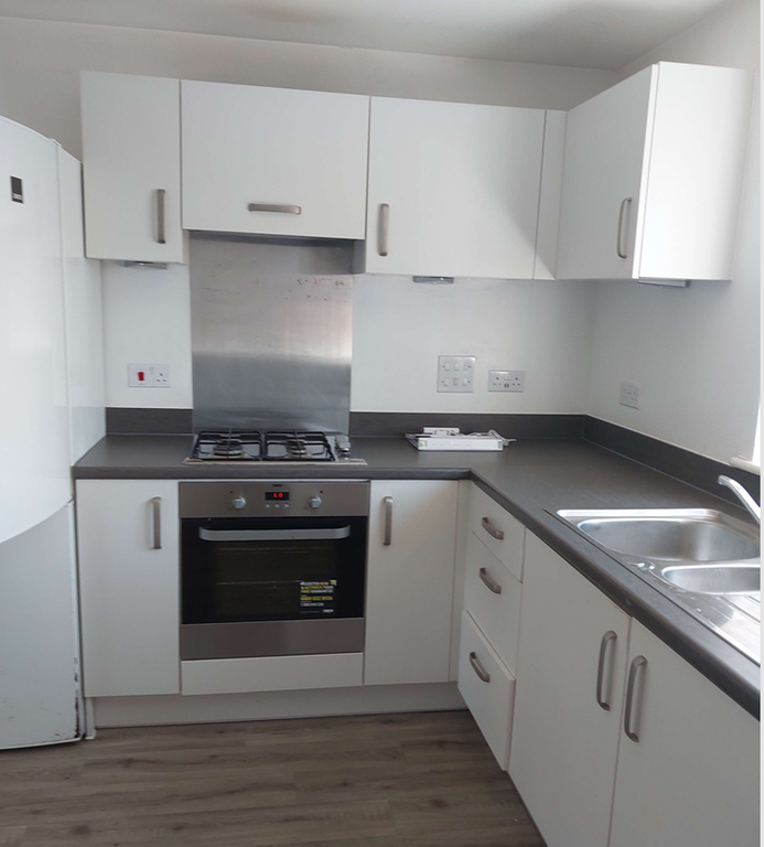 Property photo 1 of 5