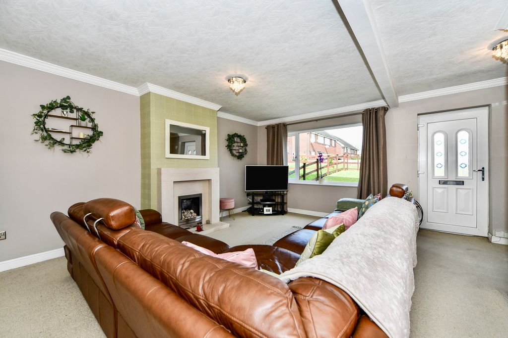 Property photo 3 of 18 Dsc_3782