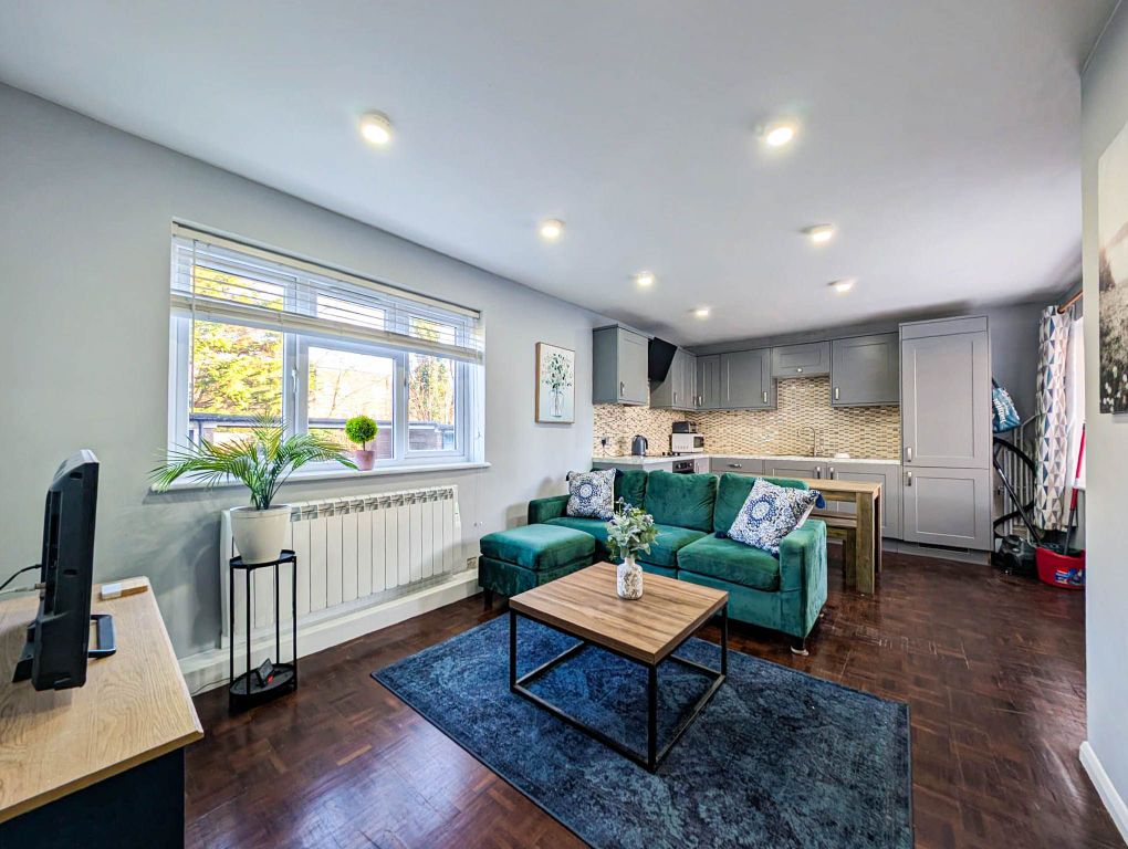 Property photo 3 of 15