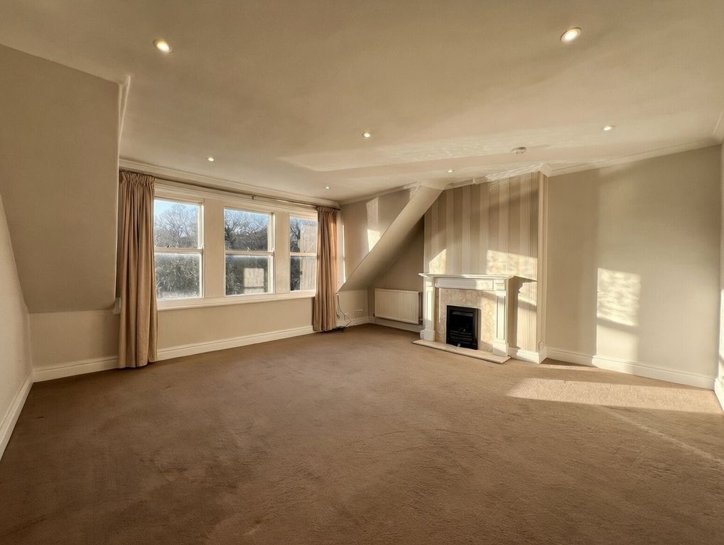 Property photo 2 of 12 Living Room