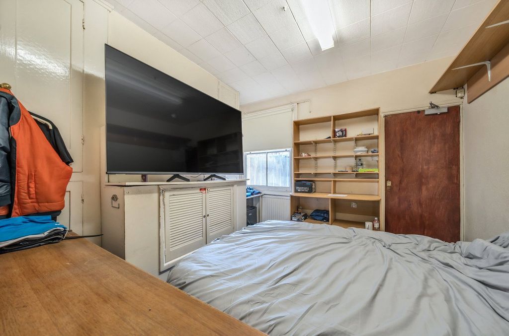 Property photo 2 of 18 Picture No. 02