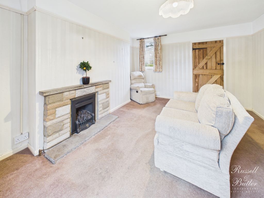 Property photo 3 of 14 Cam02127G0-Pr0377-Still004