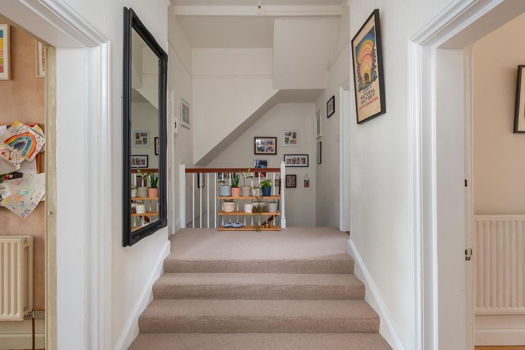 Property photo 1 of 42 0W2Pcn - Hallway B.Jpg