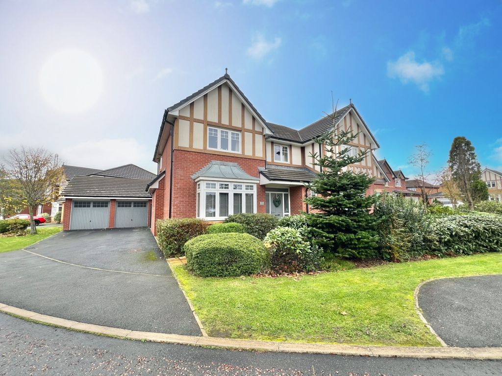 Property photo 1 of 28