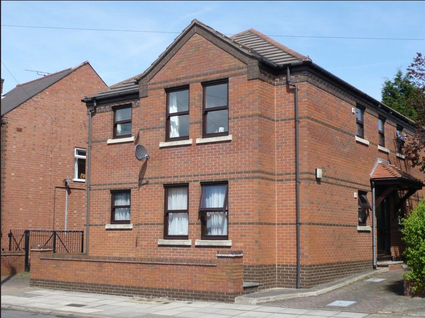 Property photo 1 of 5