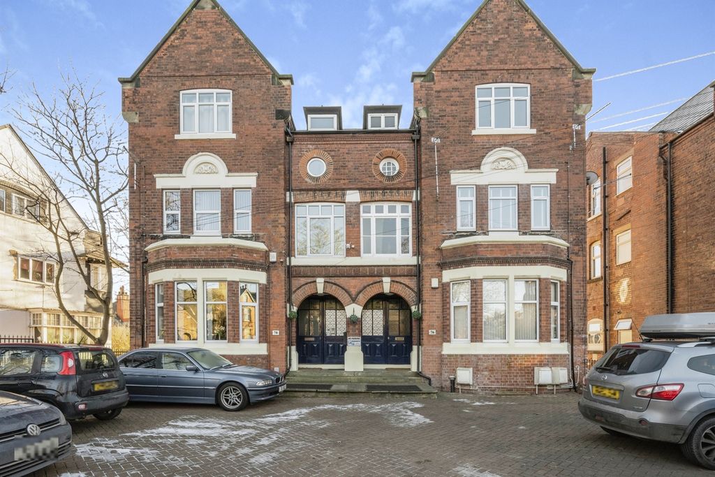 Property photo 1 of 14