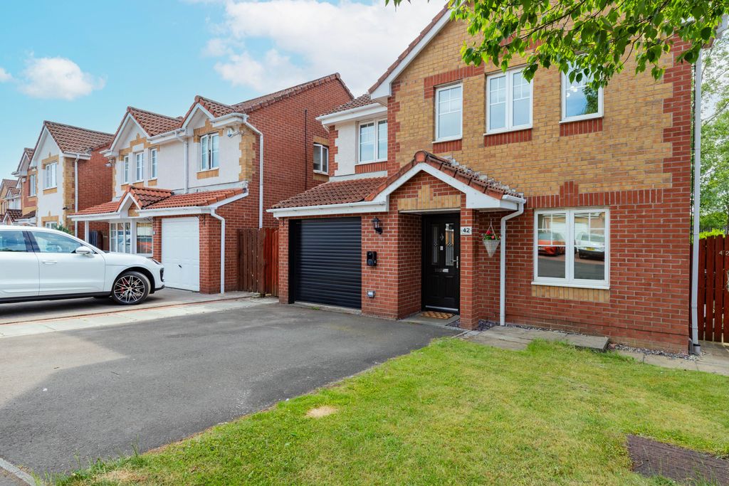 Property photo 2 of 48 2