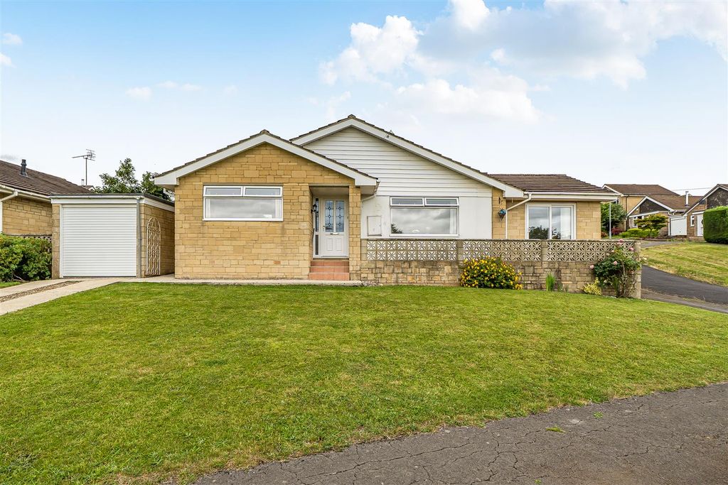 Property photo 1 of 19 1478980-1-6A33ba267Df60.Jpg