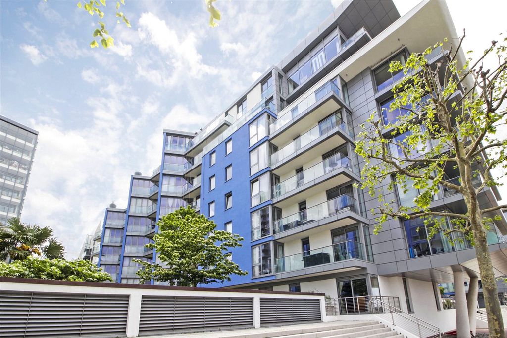 Property photo 3 of 12 Picture No. 02