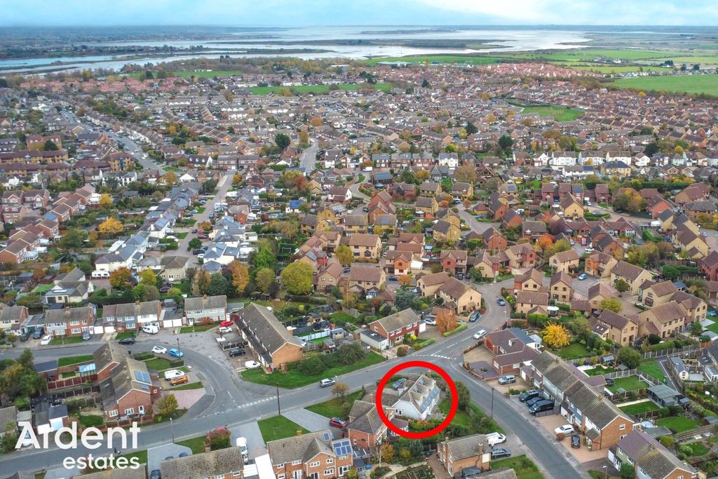 Property photo 3 of 30