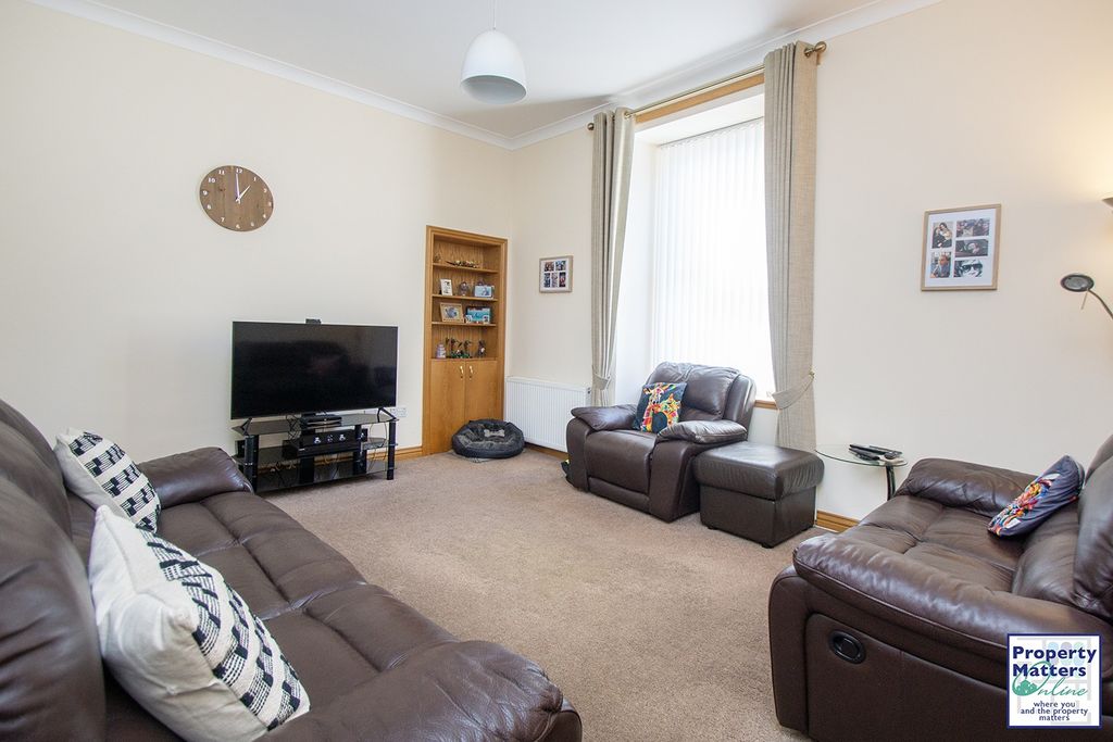 Property photo 3 of 17 Gallery