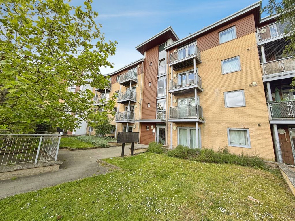 Property photo 3 of 7 Pbox-Img.Jpg