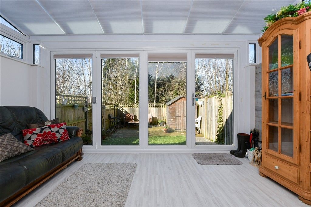 Property photo 1 of 10 Conservatory