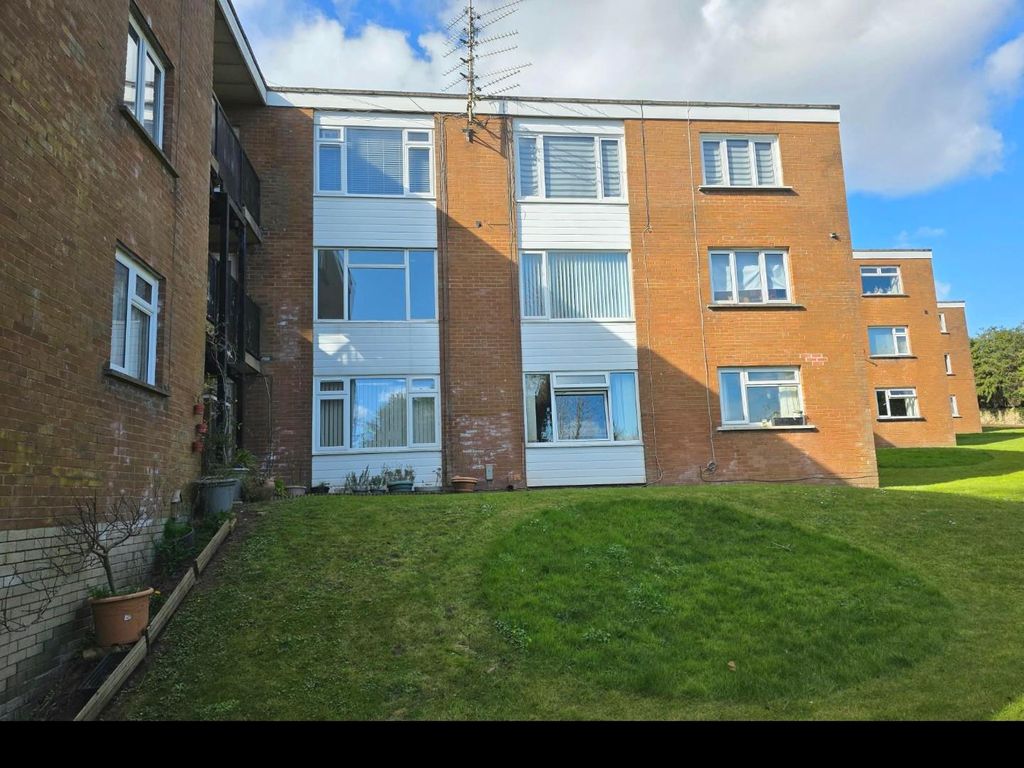 Property photo 1 of 8 Front.Jpg