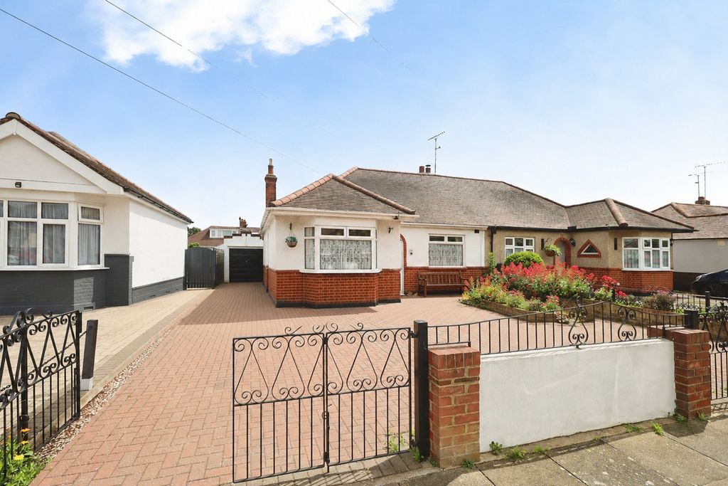 Property photo 1 of 21