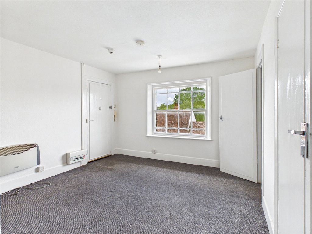 Property photo 2 of 6 Picture No. 04