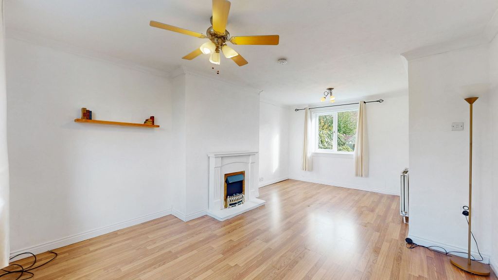 Property photo 2 of 52