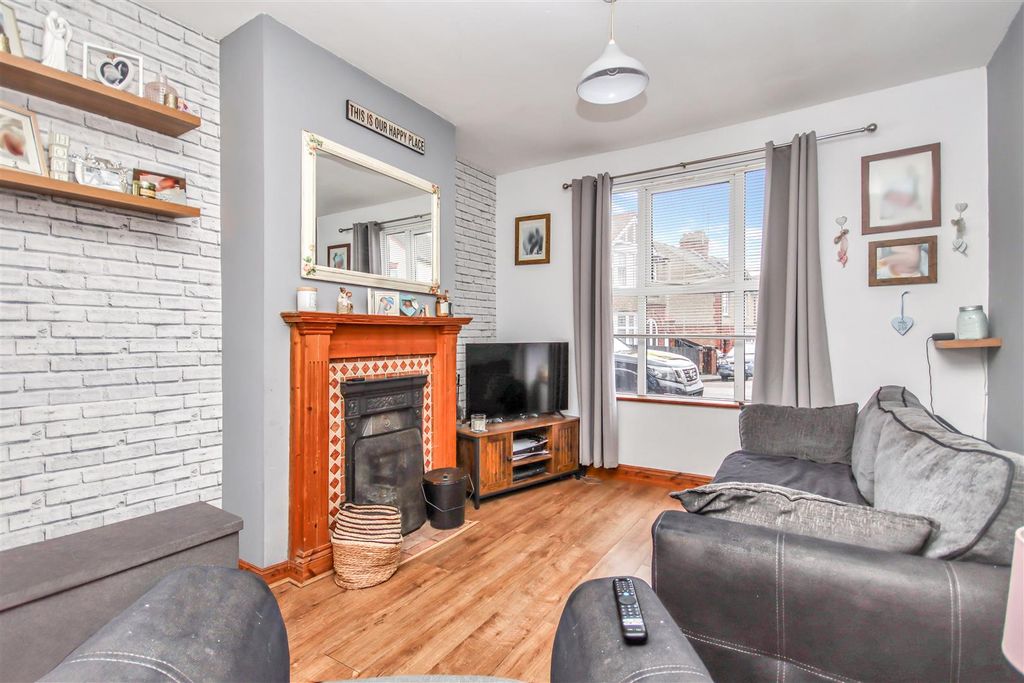 Property photo 2 of 10 Img_1273.Jpg