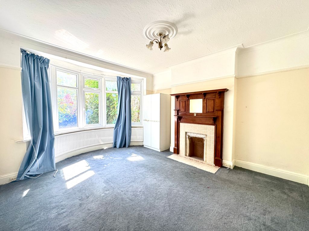 Property photo 1 of 25