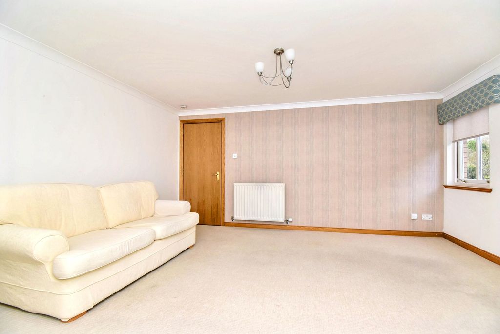 Property photo 3 of 13 Lounge/Dining Angle 2