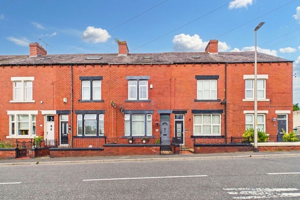 Property photo 1 of 24